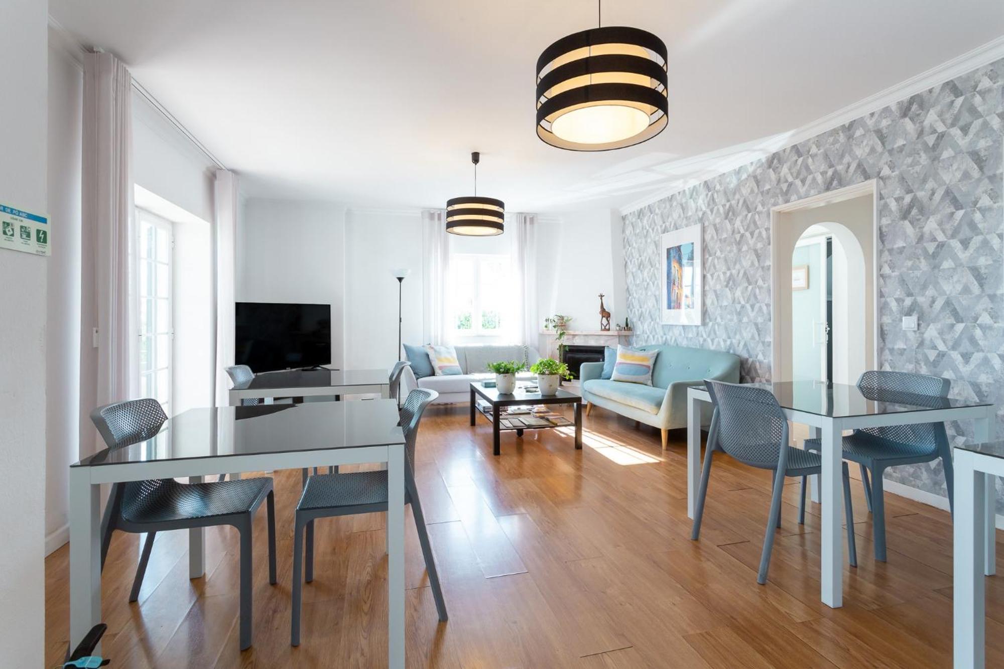Hotel Moro's Friends House - Cascais Extérieur photo